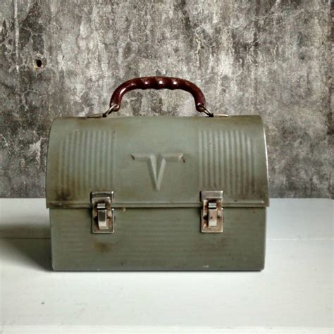 bianca buthole metal lunch box|10 Vintage Metal Lunchboxes .